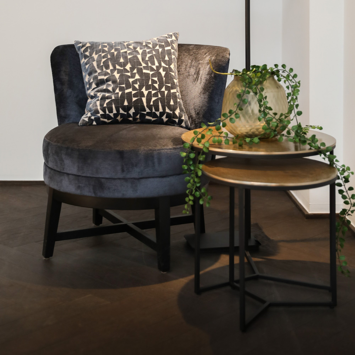 Table d'appoint Thor S/2