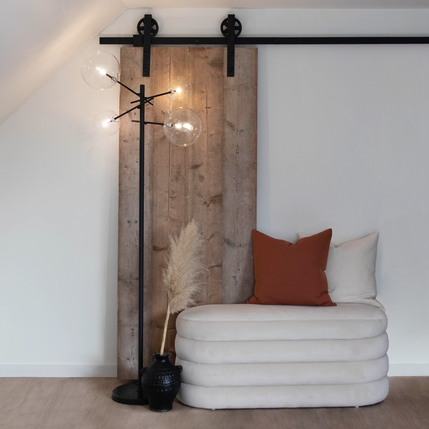 Floor lamp Mucho